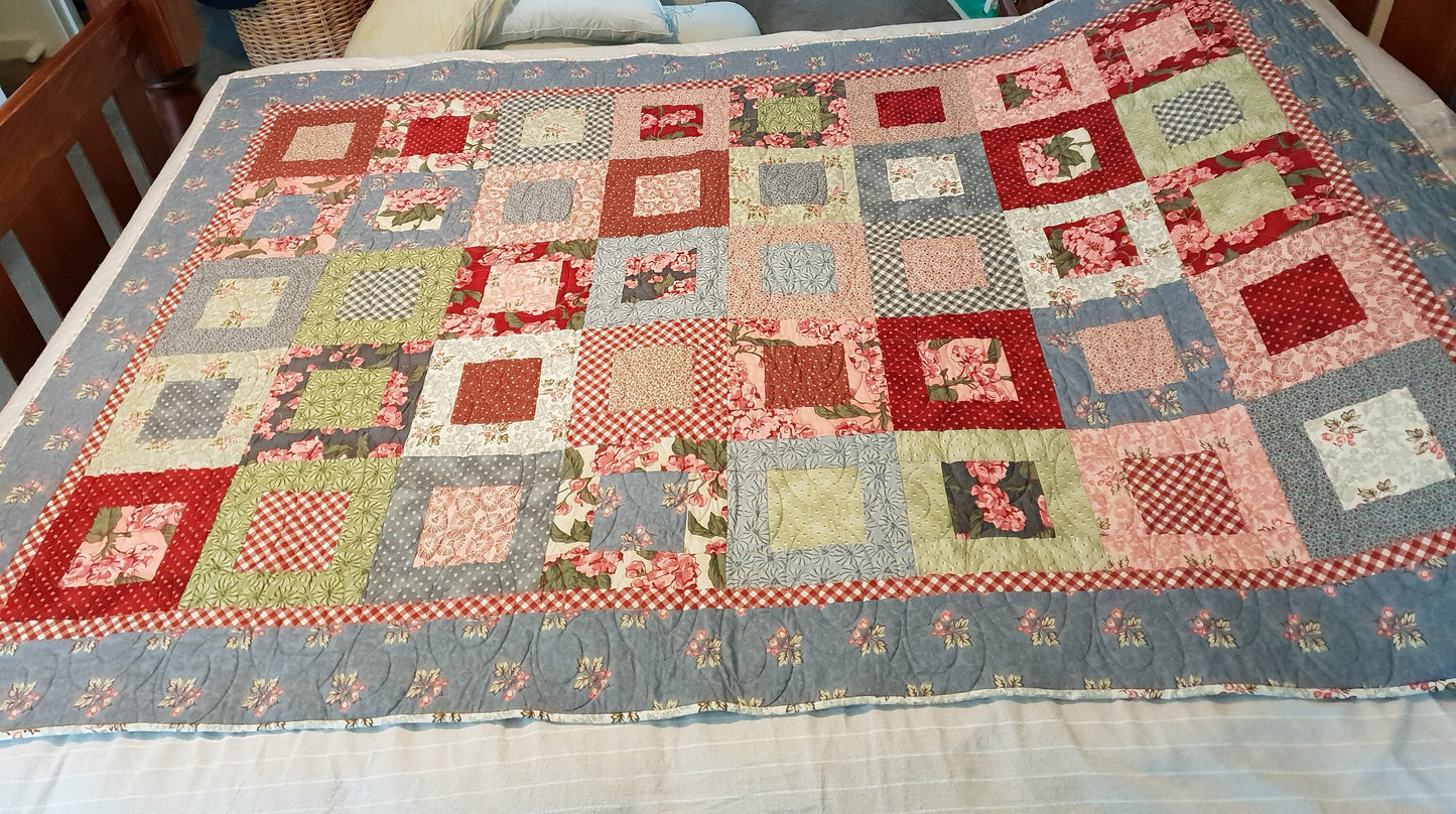 A Square in a Square - Hand pieced and professionally quilted -       FREE Shipping in Australia